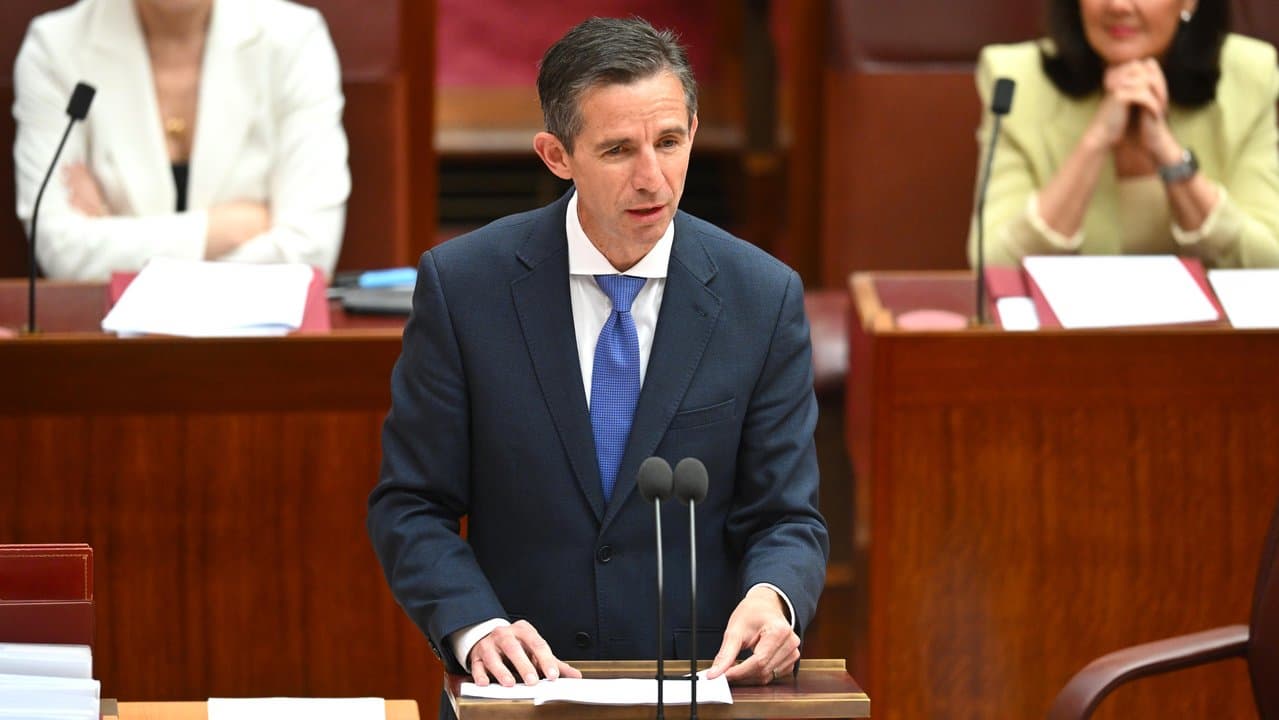 Simon Birmingham delivers his valedictory speech in the Senate