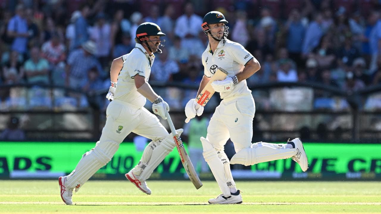 Travis Head (left) and Mitchell Marsh