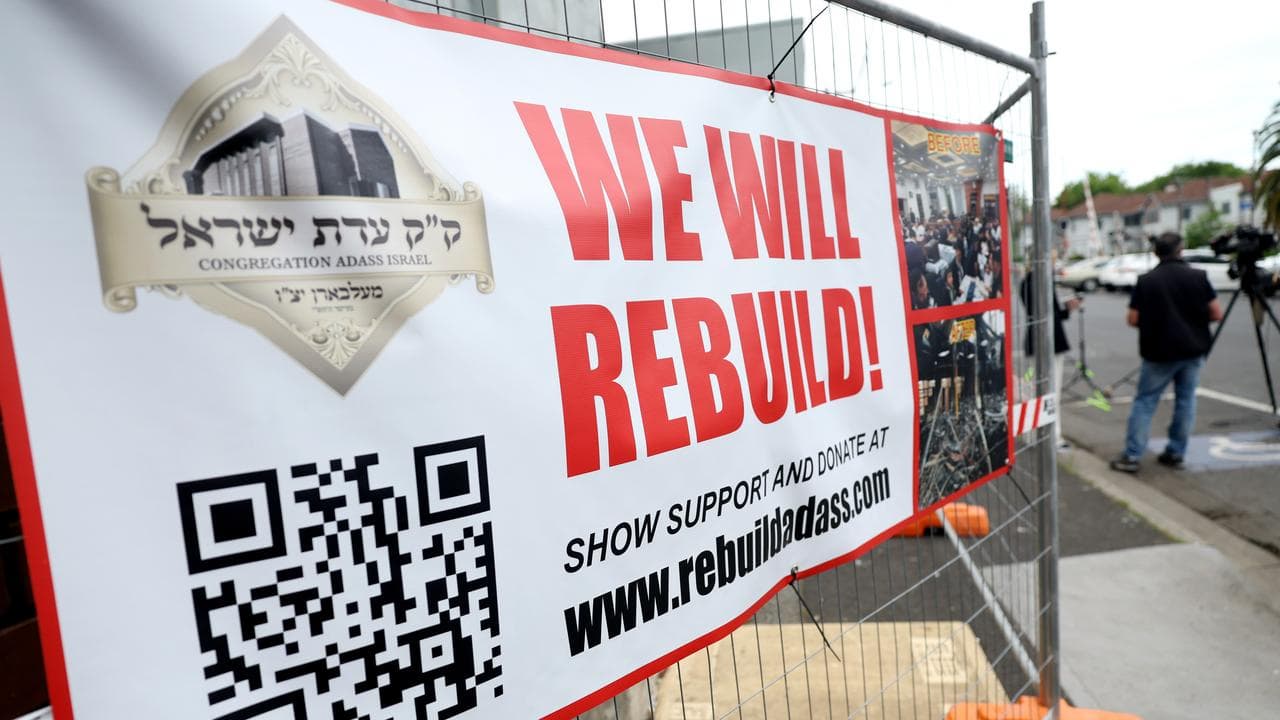The Jewish community has vowed to rebuild their synagogue.