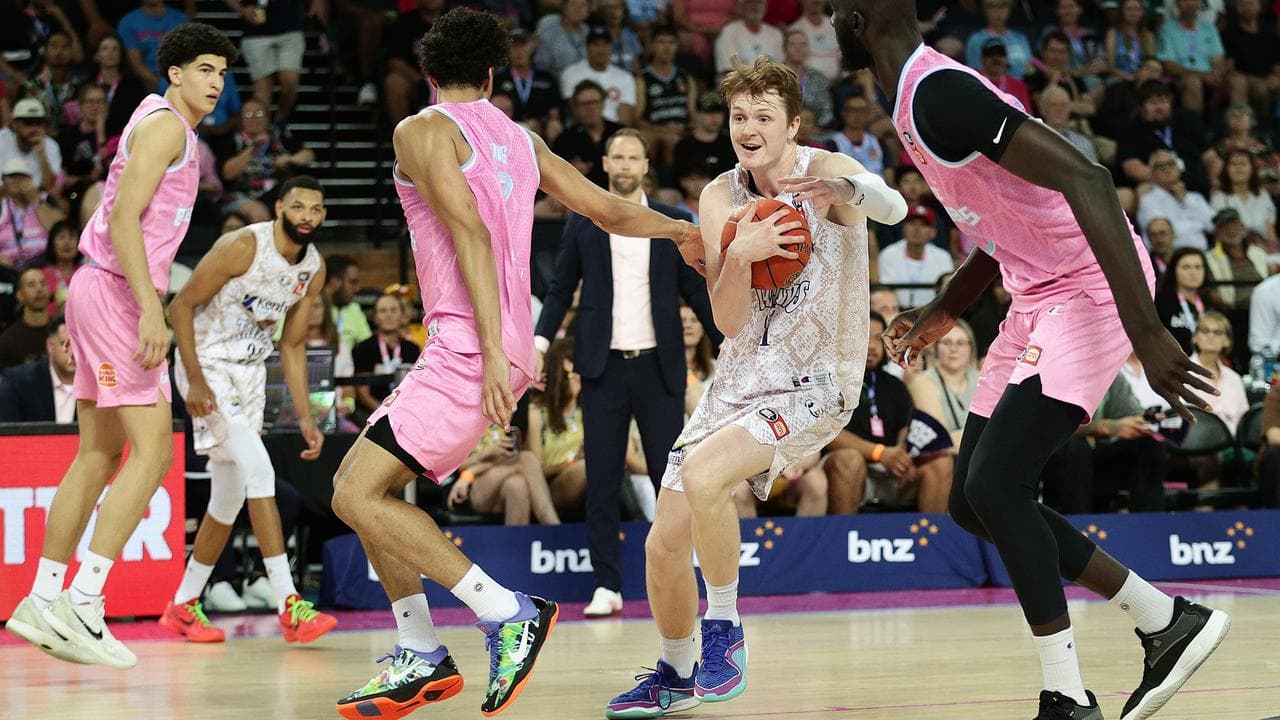 Sam Waardenburg (second right).