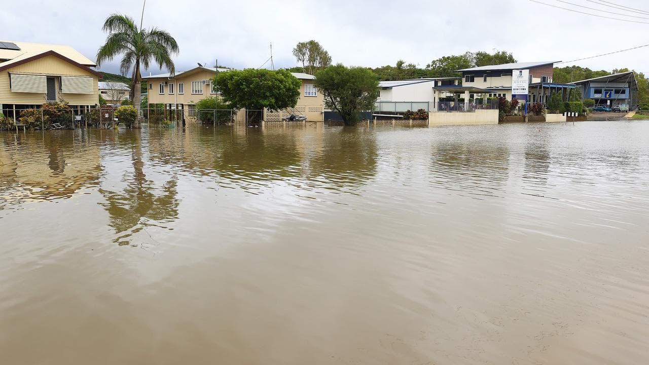 Ingham houses surrounded by flood waters