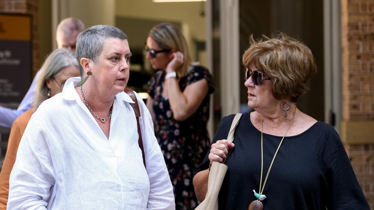 Kym Lloyd (L) and Lesley Lloyd (R) 