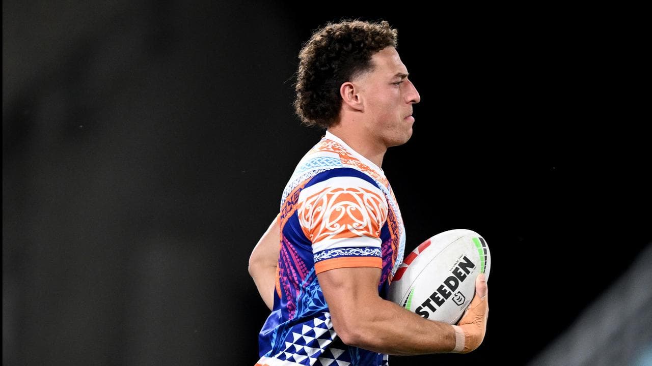 Mark Nawaqanitawase.