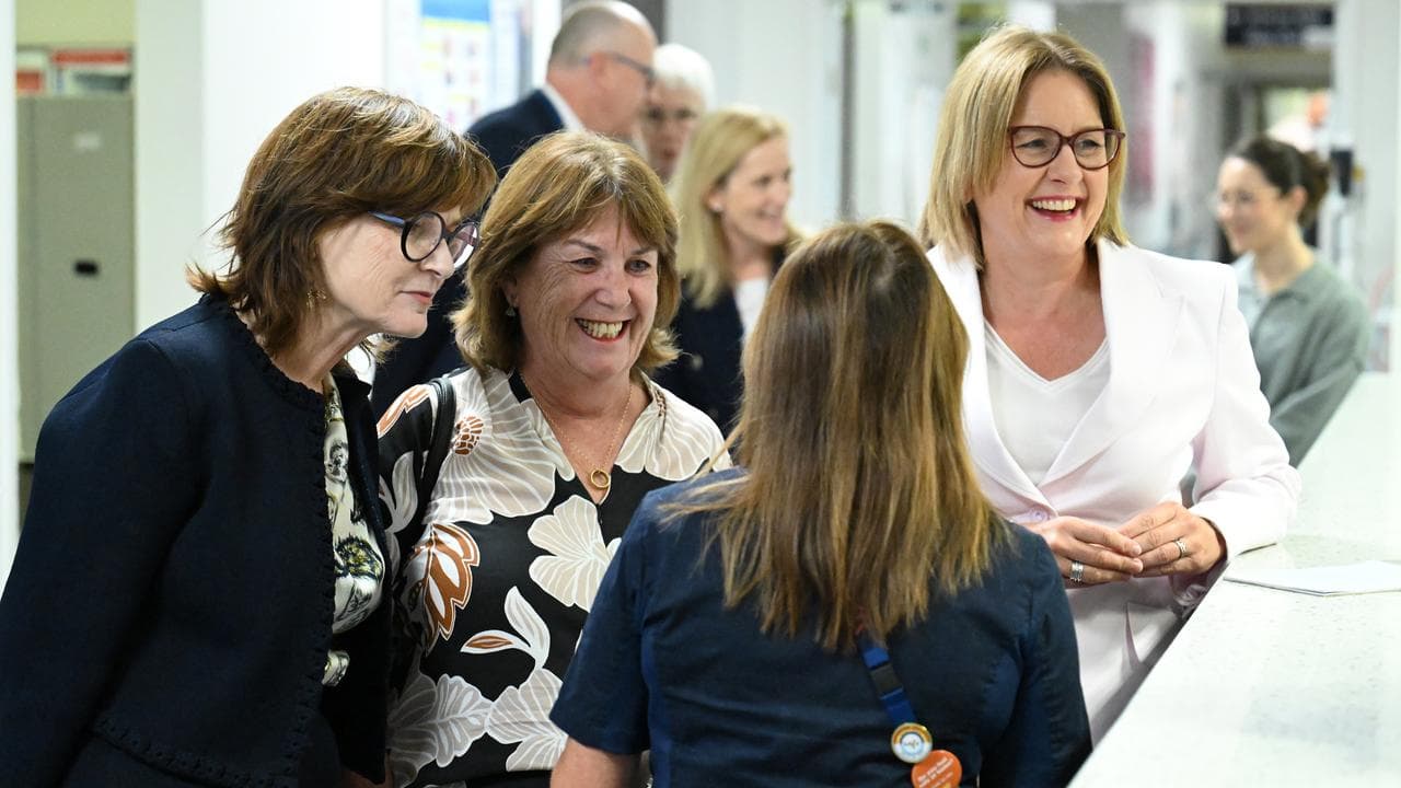 Health Minister Mary-Anne Thomas, Lisa Fitzpatrick, Jacinta Allan