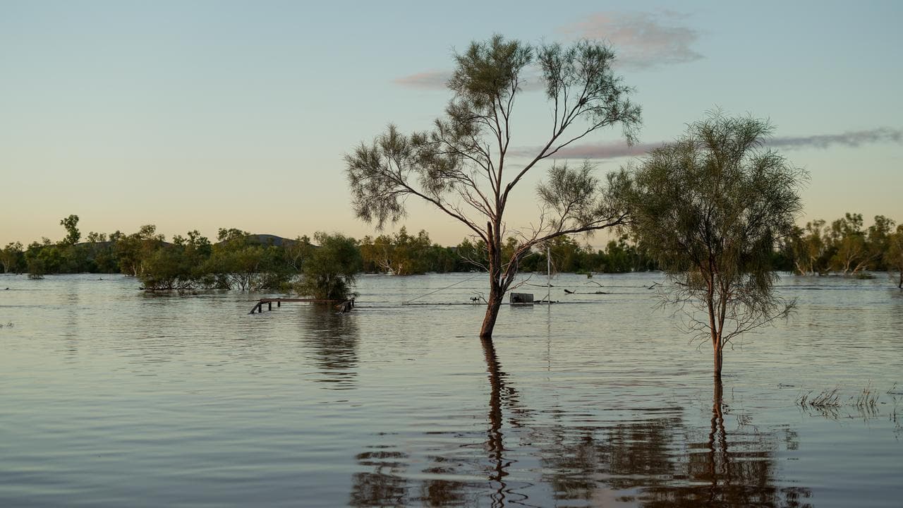 Floods at Yarrie Station