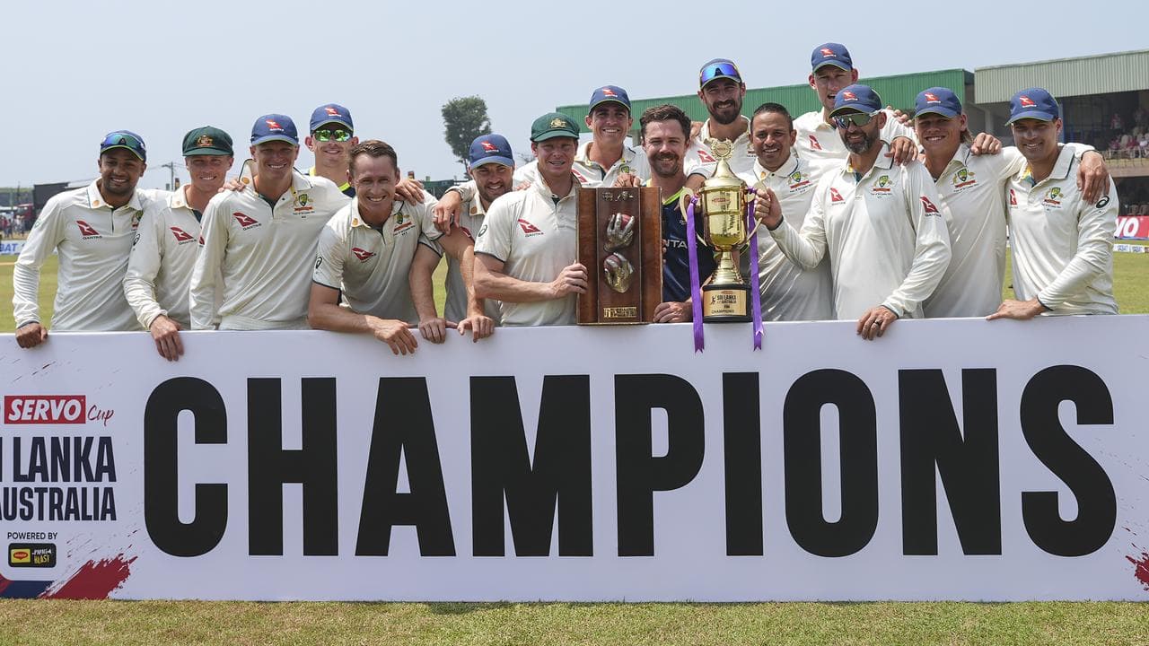 Celebrating Australia players.