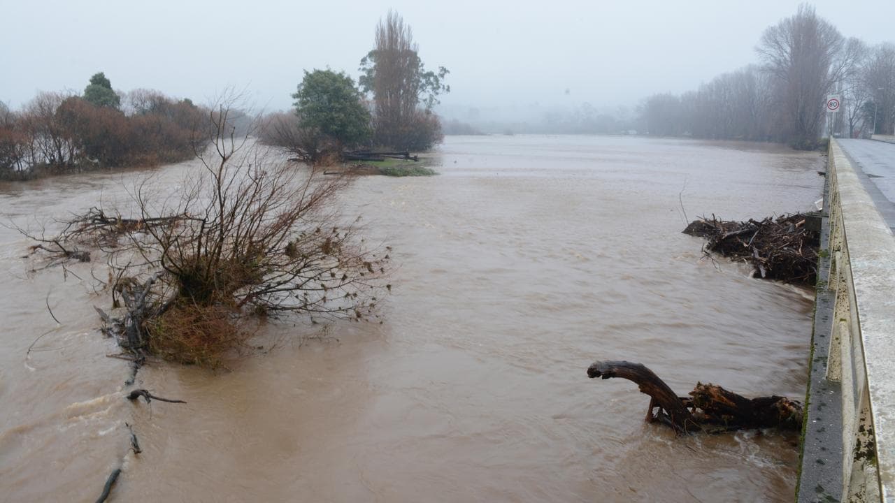 Flooding from the Mersey River at Latrobe (file image)