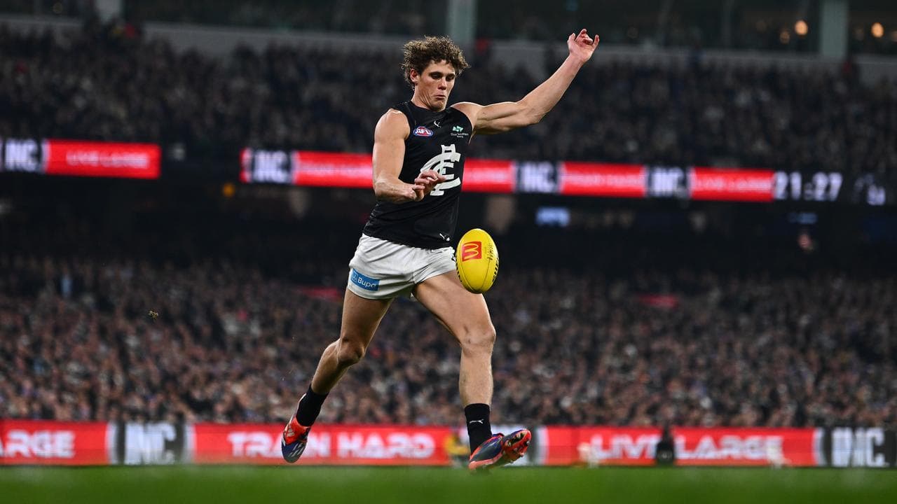 Carlton spearhead Charlie Curnow.