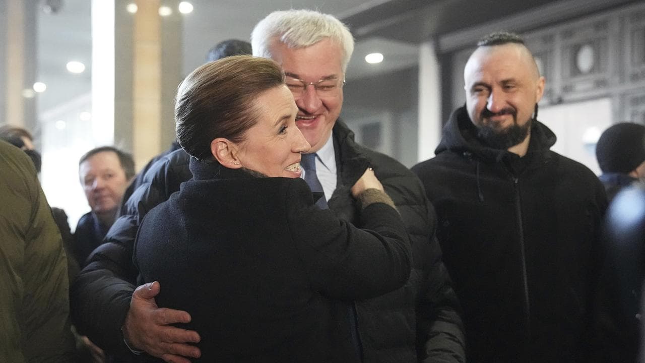 Andriiy Sybiha and Mette Frederiksen