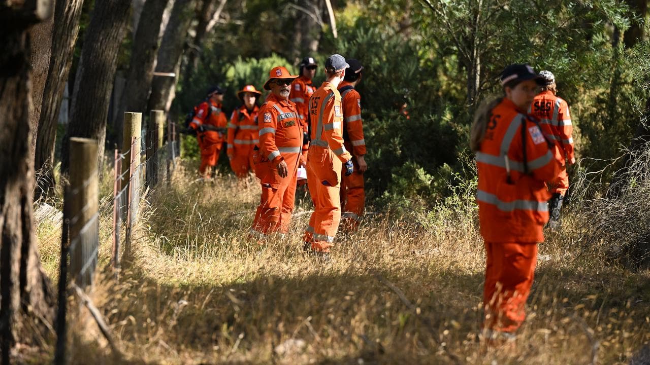 SES personnel search for Samantha Murphy (file)