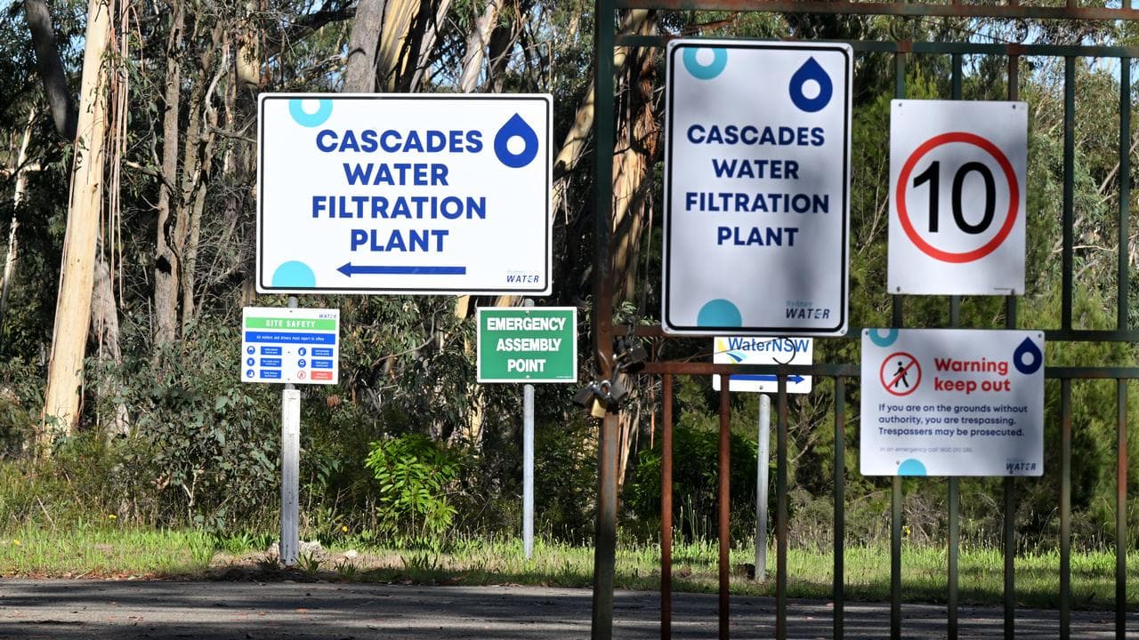 Cascades Water Filtration Plant (file)