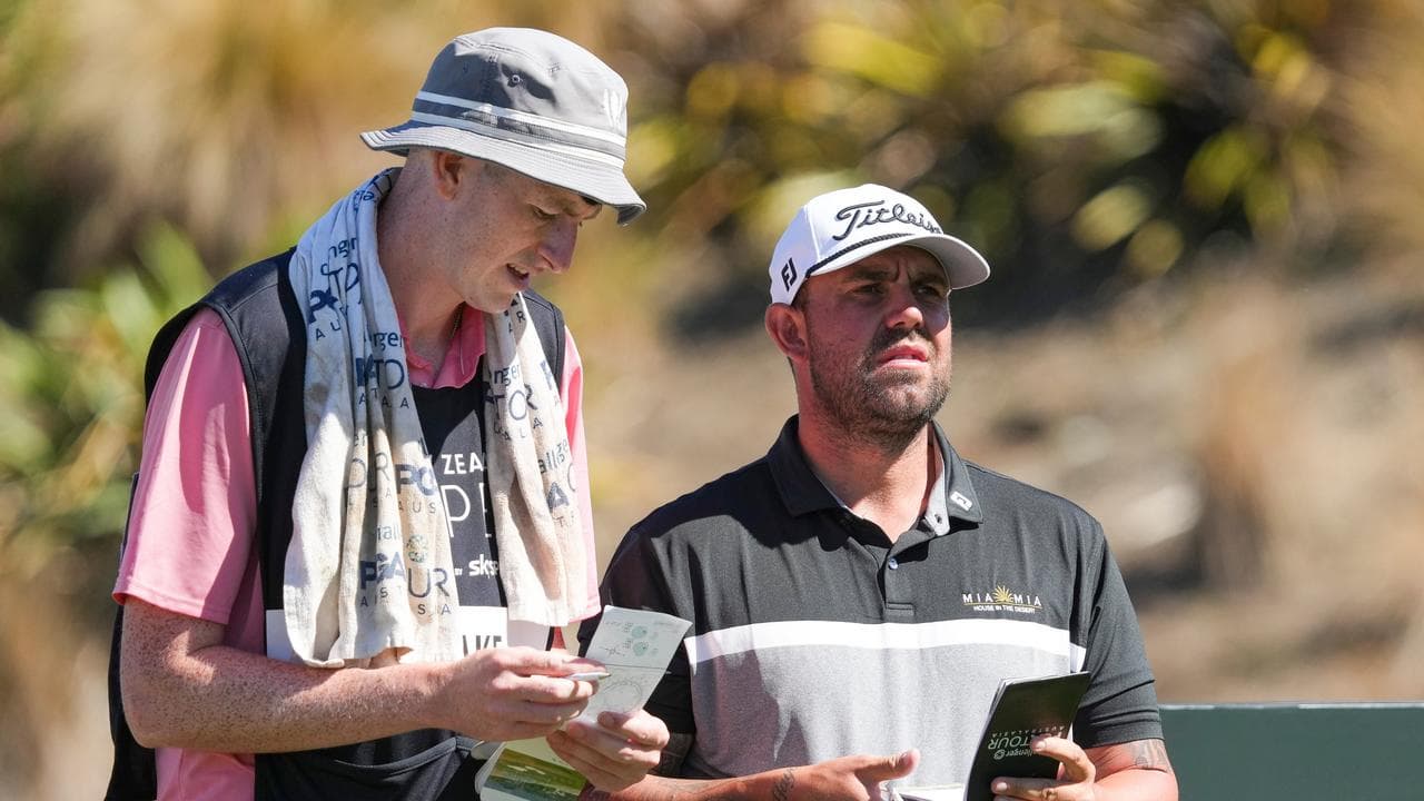 Ryan Peake and caddy.