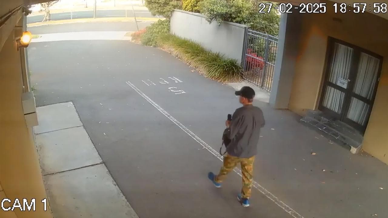 A man goes for a walk before he was injured and died.