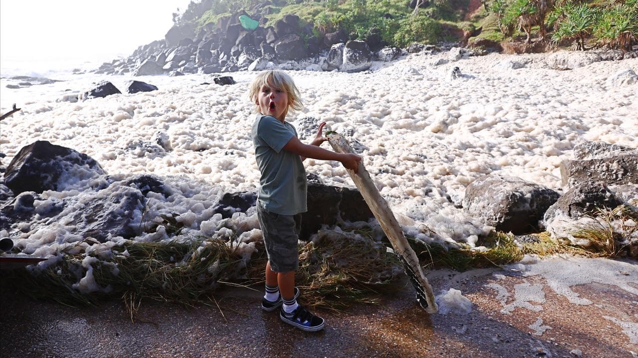 Foam at Froggies Beach