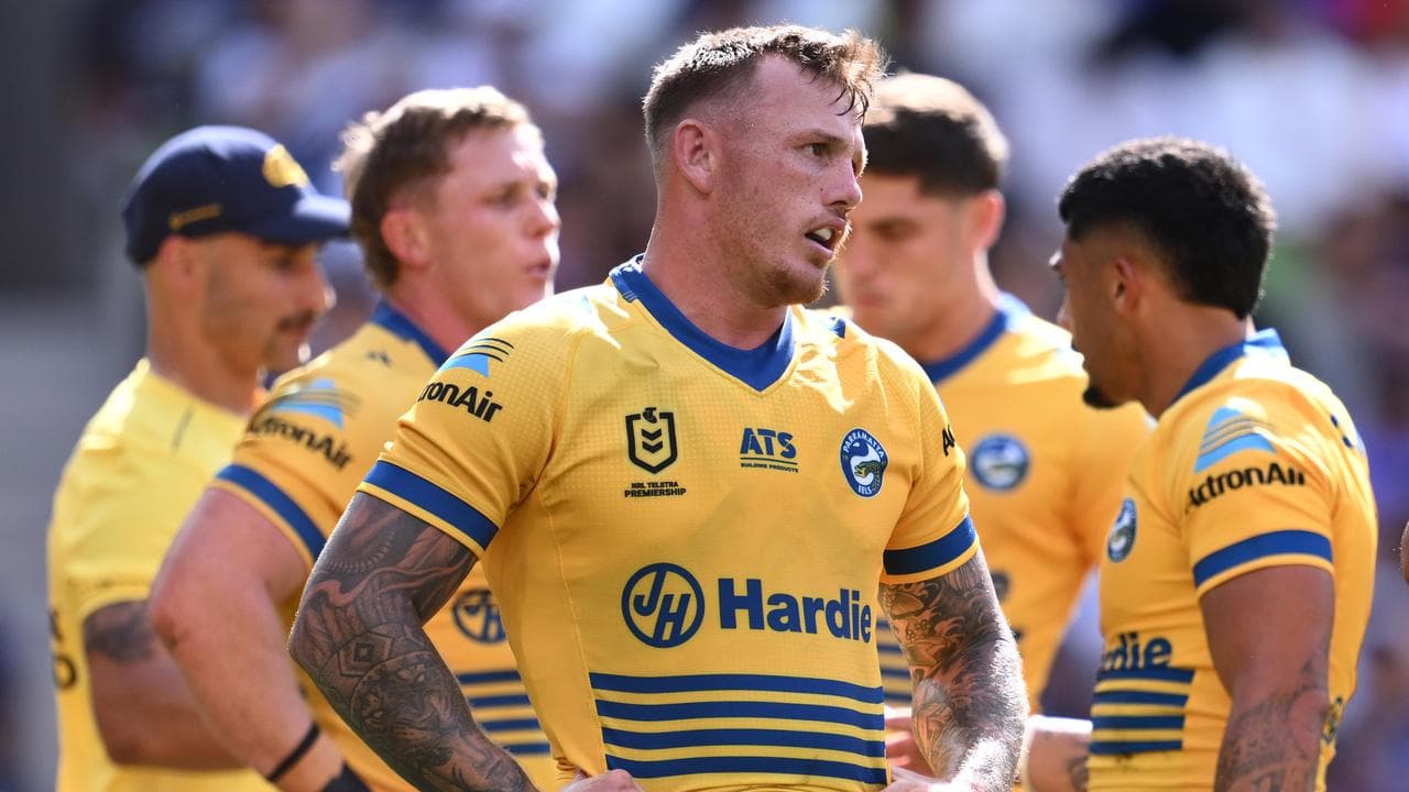 Eels players looking dejected after a Melbourne try.