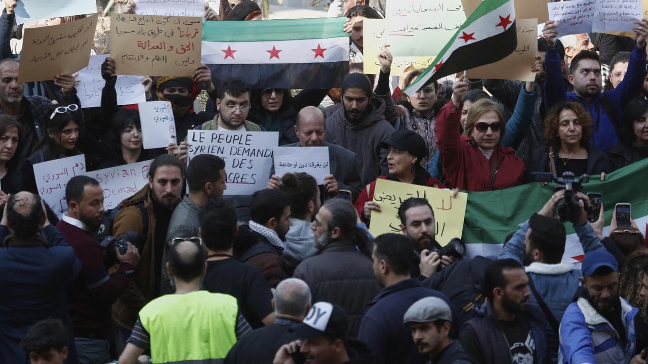 Activists protest violence and sectarian attacks in Damascus
