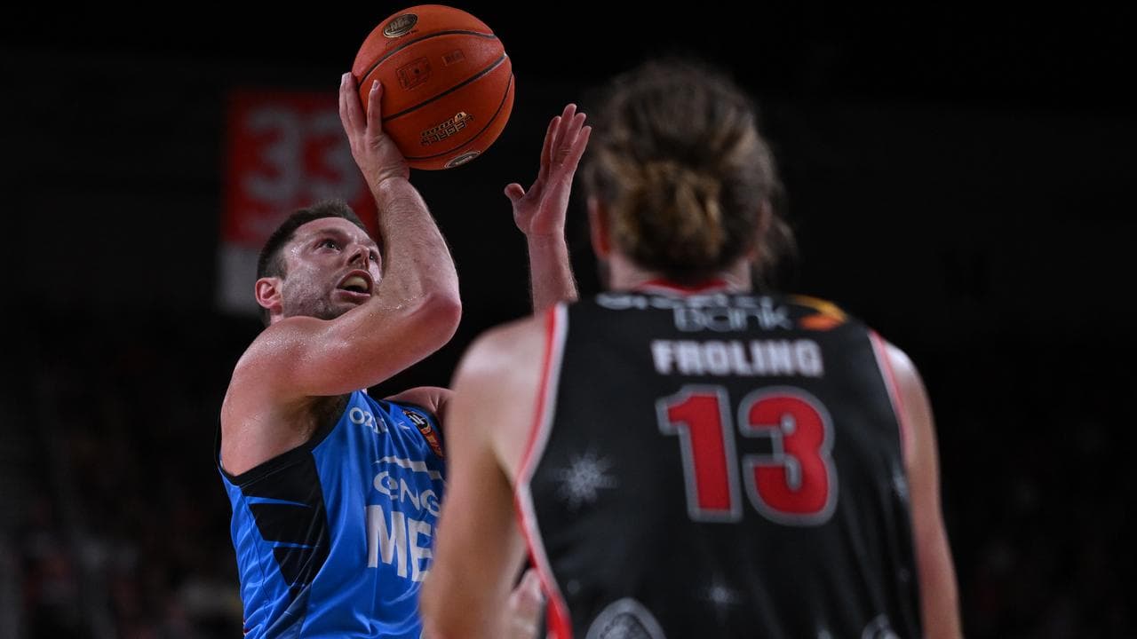 Matthew Dellavedova.