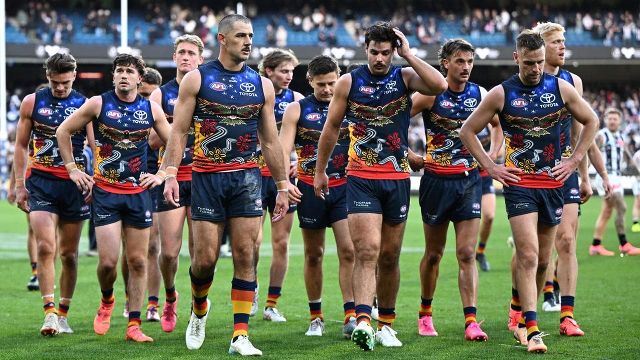 Disappointed Crows players.