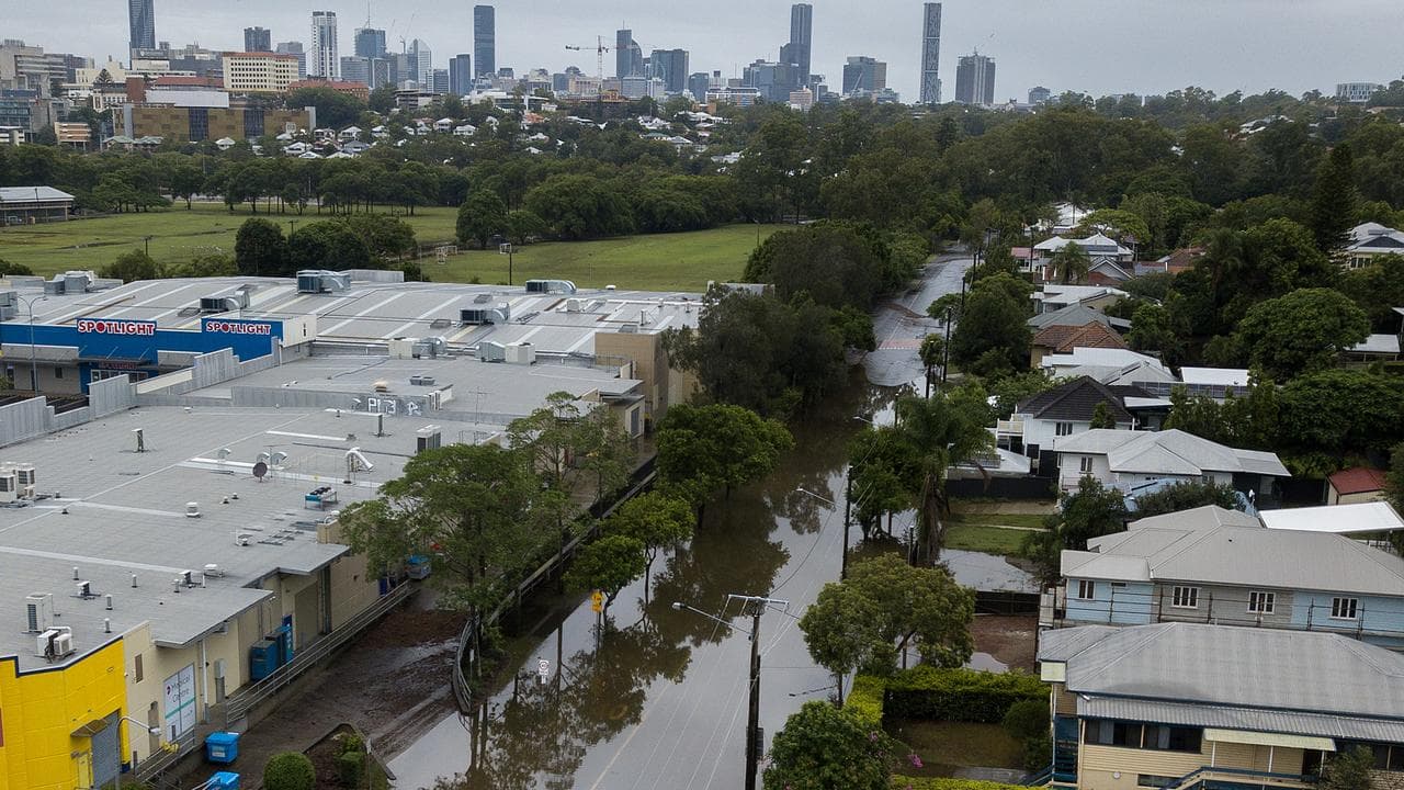 Ex-tropical cyclone Alfred