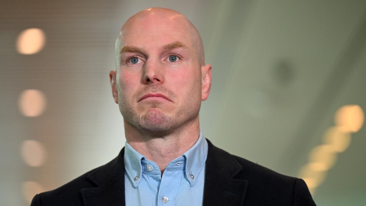 Independent Senator David Pocock r