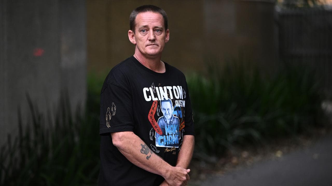 Shaun Austin, twin brother of Clinton Austin