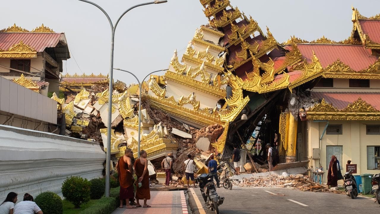 Collapsed Maha Myat Muni Pagoda after Myanmar earthquake 28 March 2025