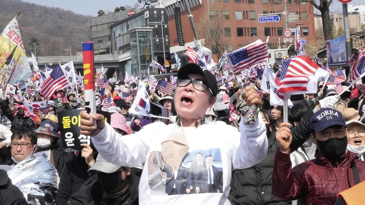 Supporters of President Yoon Suk-yeol protest in Seoul