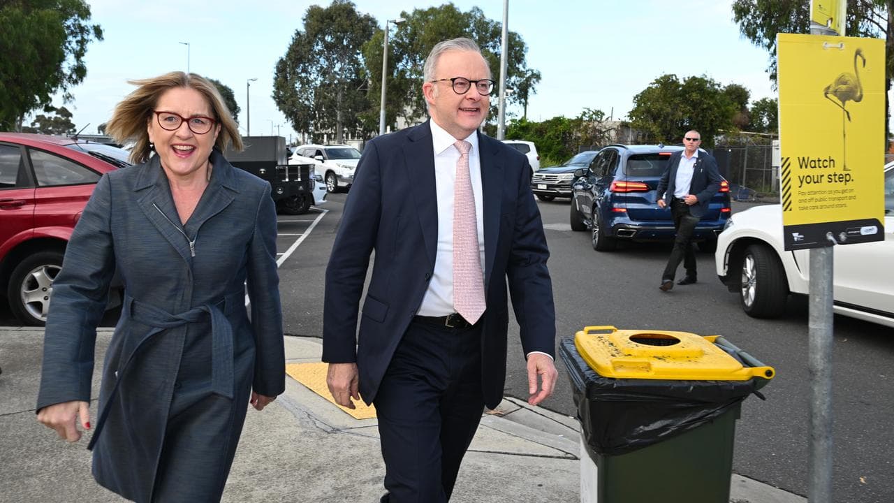 Prime Minister Anthony Albanese and Victorian premier Jacinta Allan