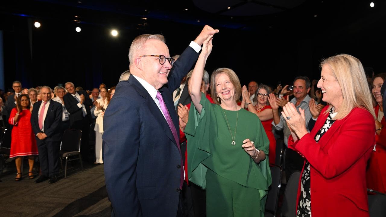 Anthony Albanese and Julia Gillard