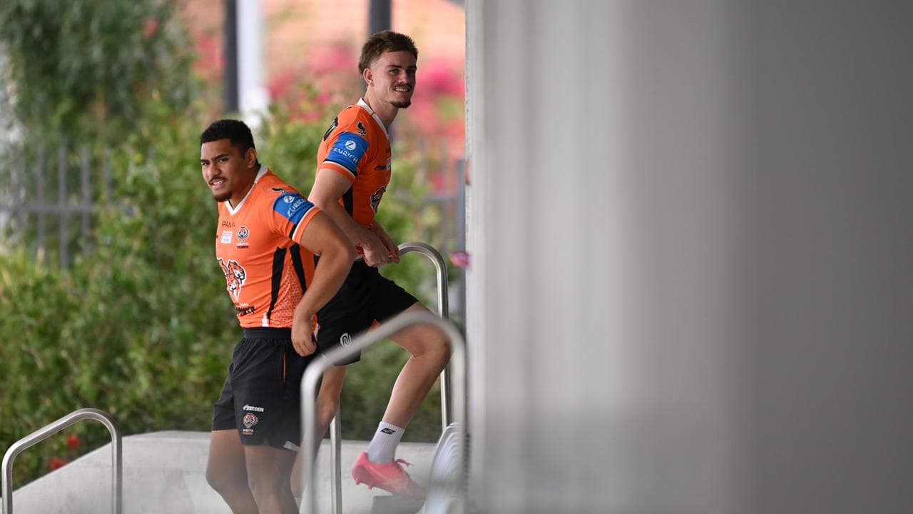 Lachlan Galvin (right)