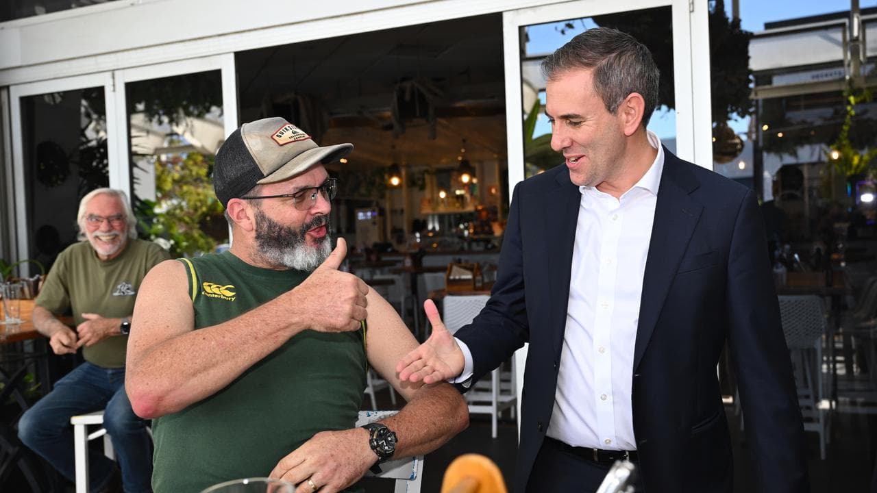 Jim Chalmers speaks to local Eddie Platt in Brisbane