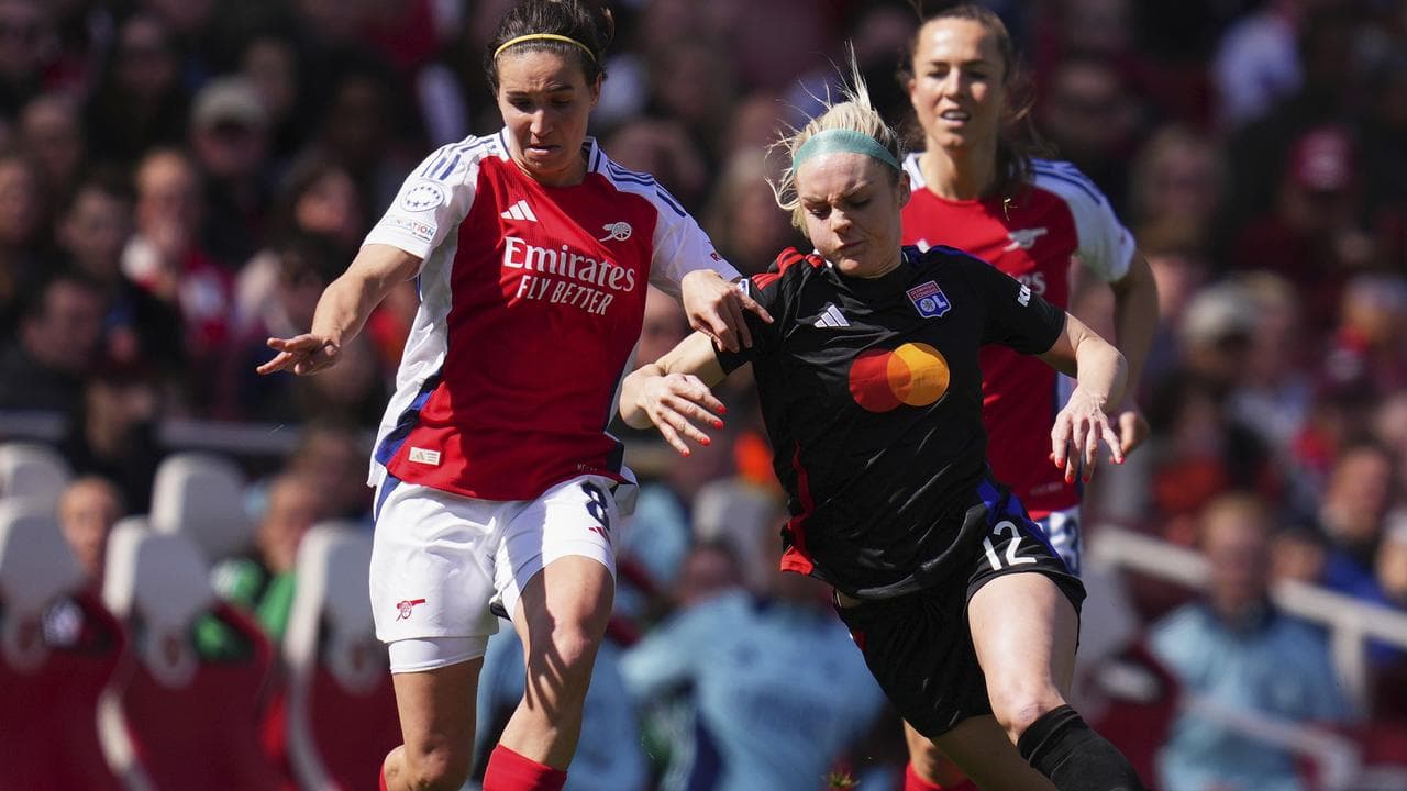 Ellie Carpenter, Mariona Caldentey