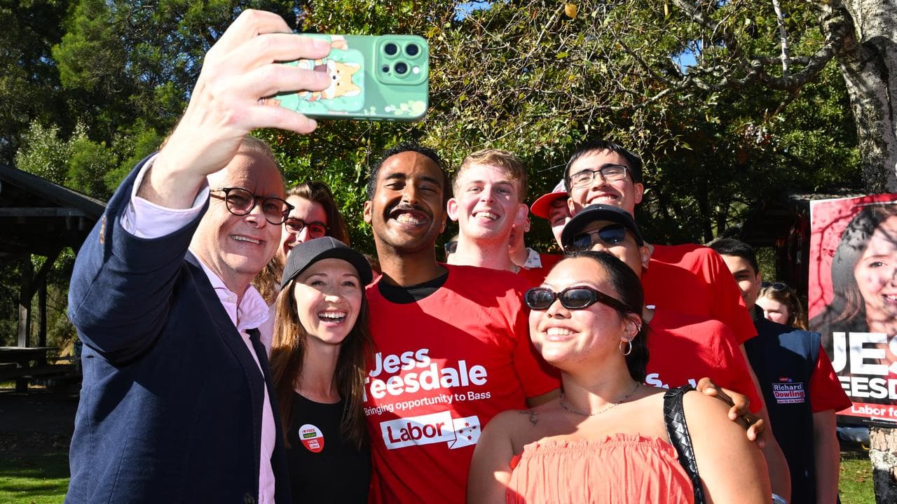 Anthony Albanese and supporters