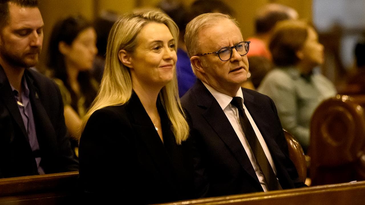 Anthony Albanese and Jodie Haydon at St Mary's Cathedral, Sydney