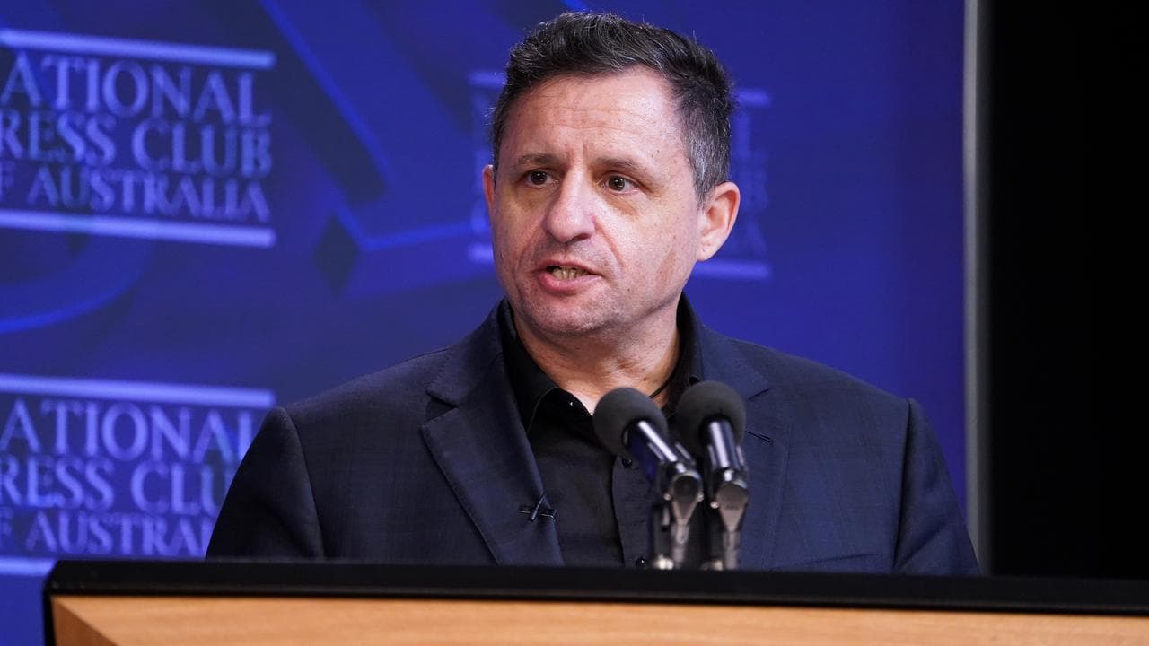 Political analyst Kos Samaras