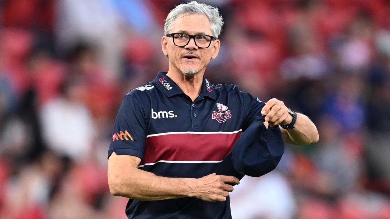 Hats off to Les Kiss