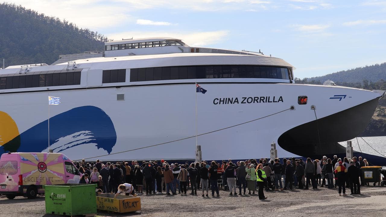 Battery powered ship