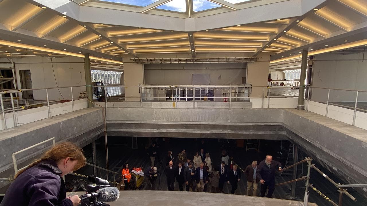 Battery powered ship