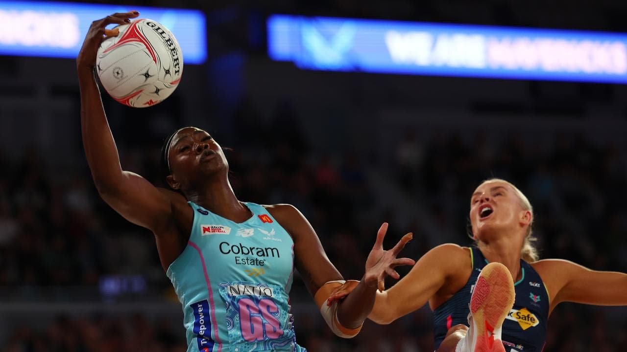 The Mavericks' Shimona Jok.