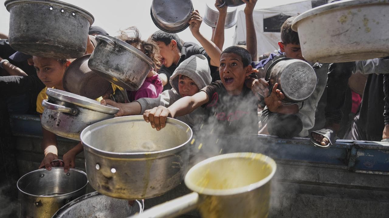 Palestinian children