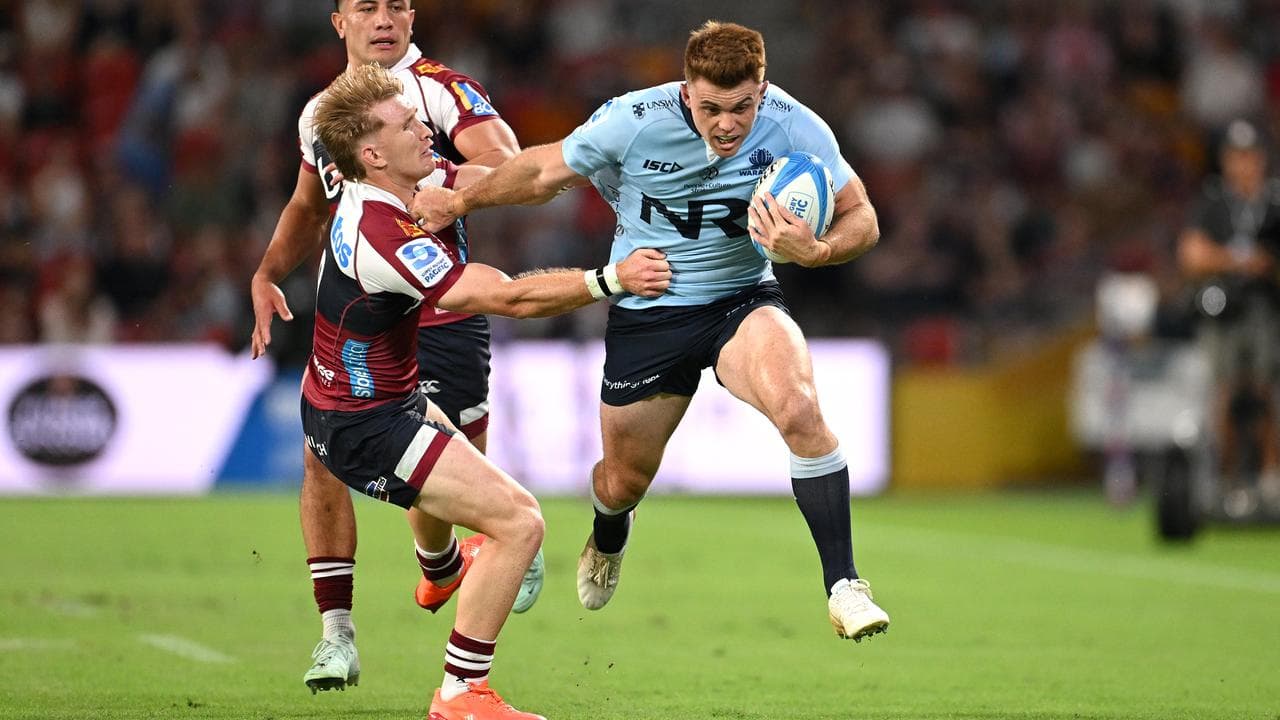 Andrew Kellaway (right)