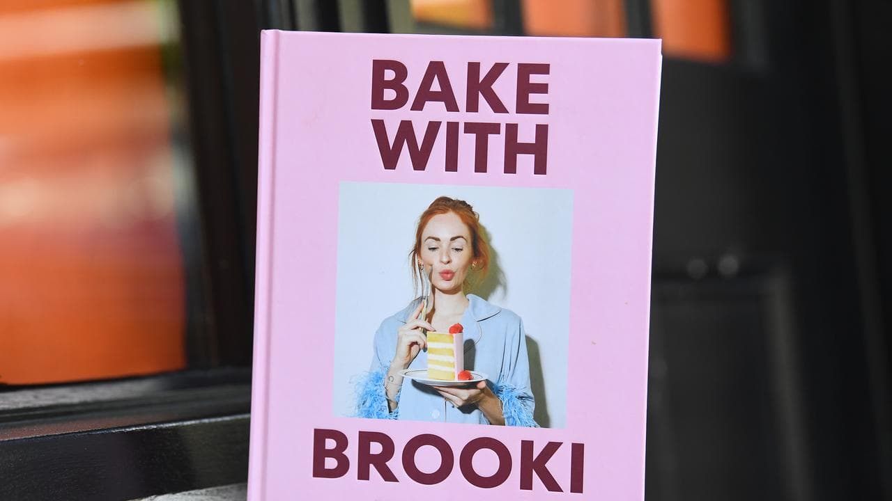Copy of cookbook Bake with Brooki
