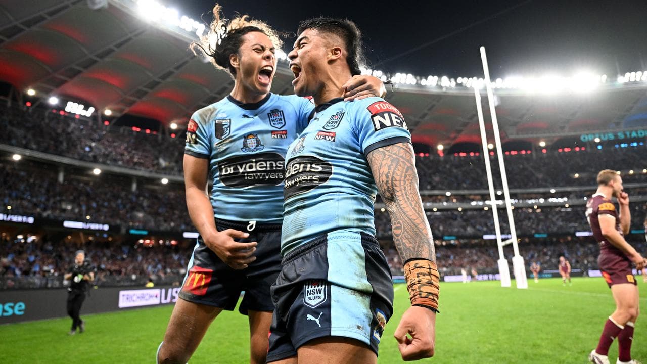 (L-R) Jarome Luai (L) and Brian To’o.