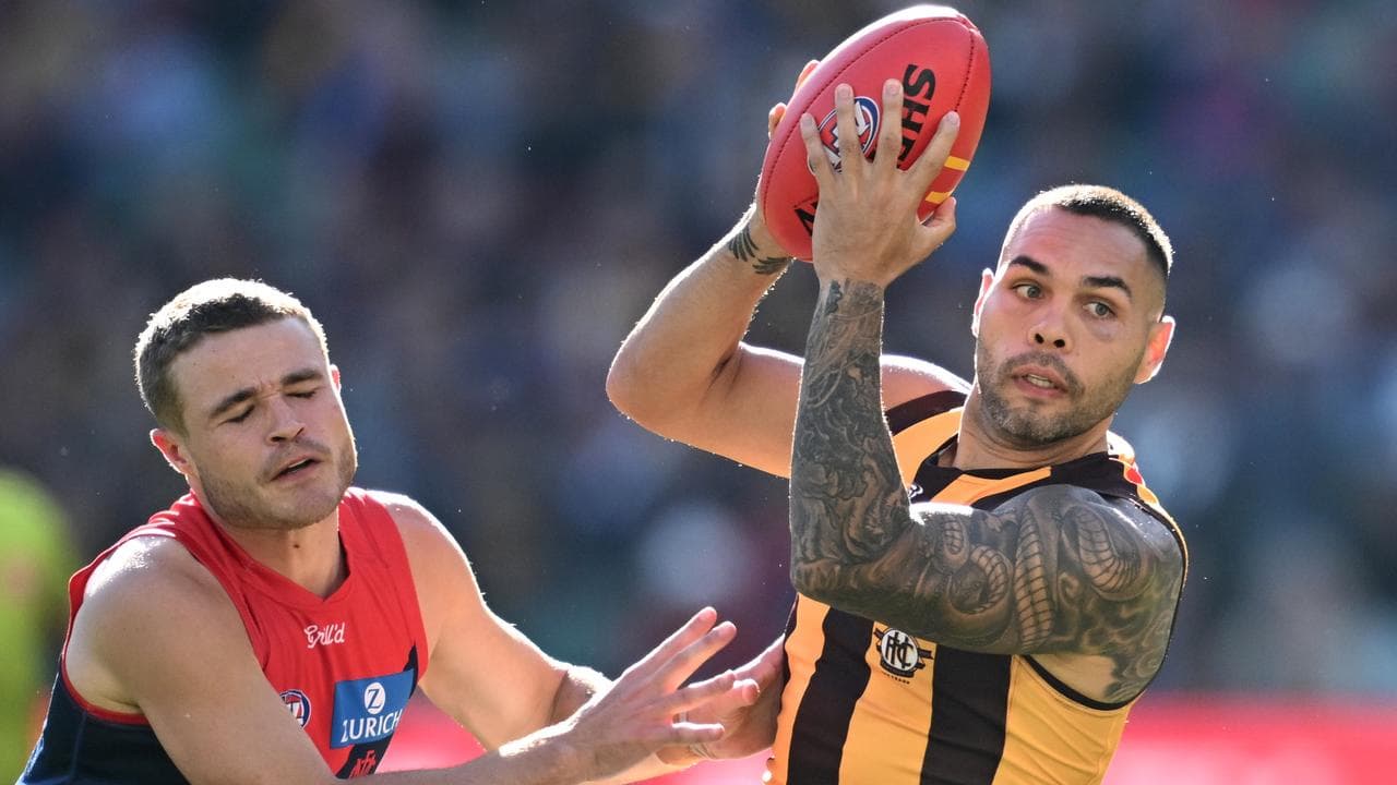 Hawthorn's Jarman Impey (right)