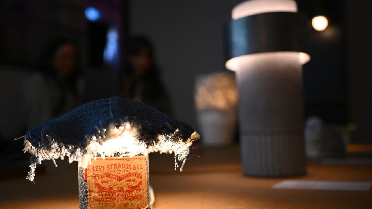 Wavy Lamp by Luke James