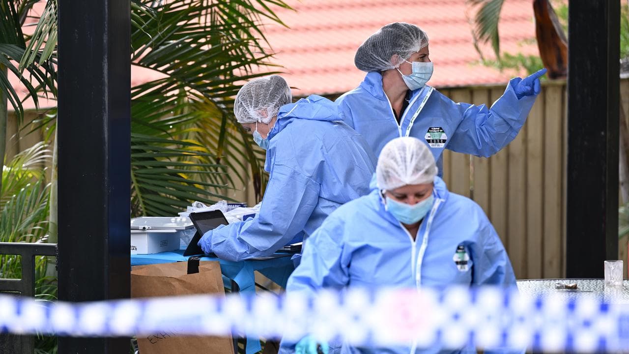 Forensic police work at a Springfield Lakes property (file)