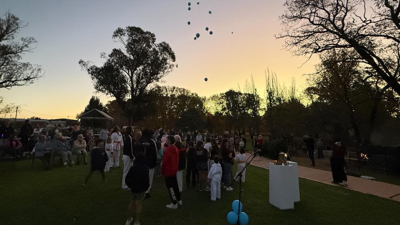 Vigil for the boys (file)