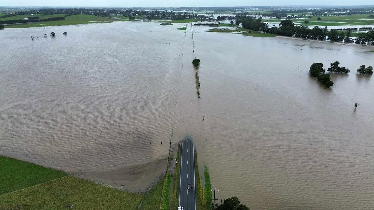 Flooding in Wallalong