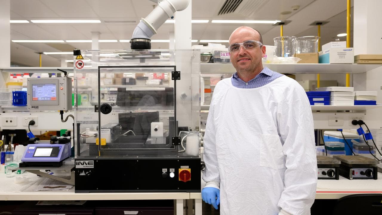 Professor Steven Wise at the Charles Perkins Centre