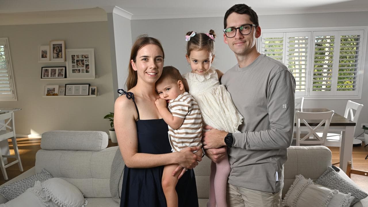 GENETIC TESTING BLOOD TEST FEATURE